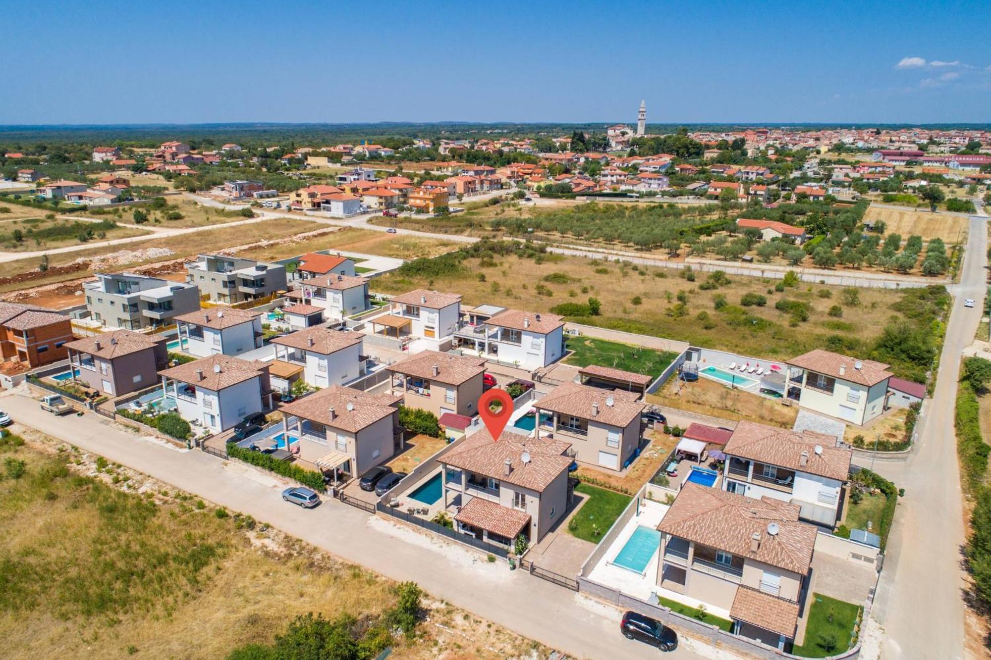 Villa Brionika Mit Pool Vodnjan Exterior photo